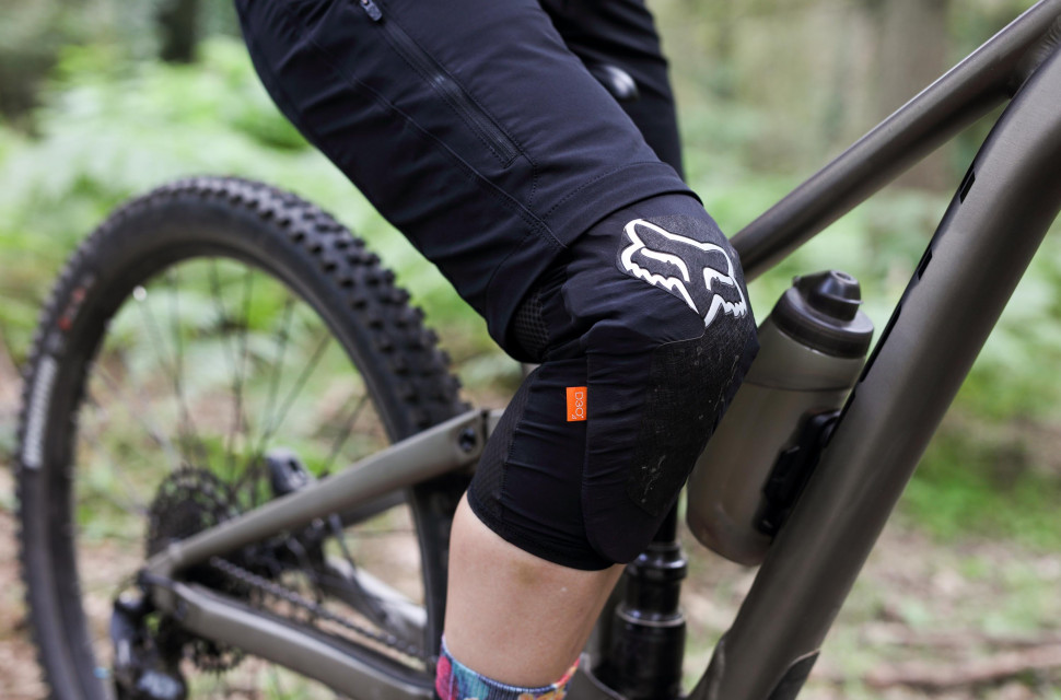 Fox enduro sale knee sleeve